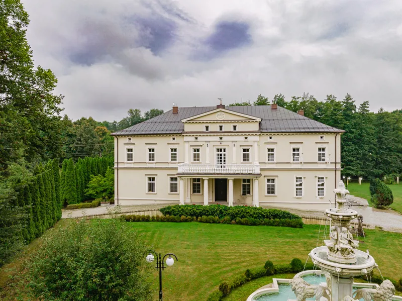Dom na sprzedaż, 1269 m², Kamień